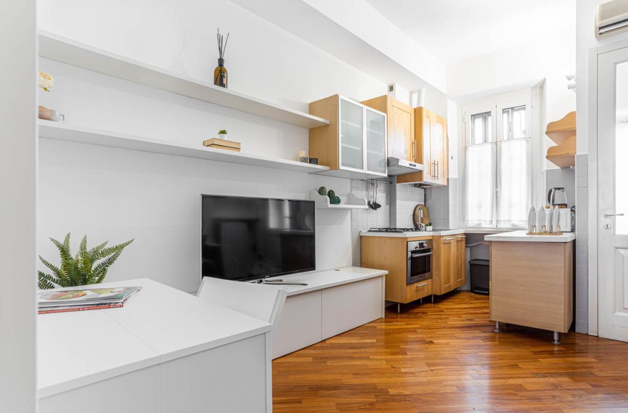 شقة Joivy Charming Flat Near Duomo Di Milano المظهر الخارجي الصورة